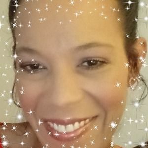 Meet your Posher, Alisha